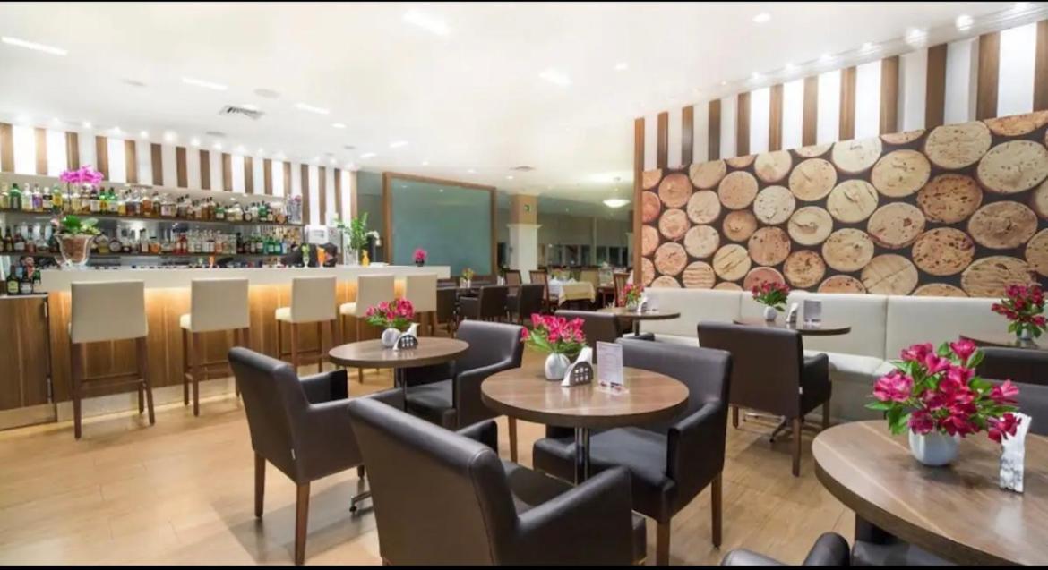 Flat No Mercure Olimpia - Sem Cafe - Acomodacao Particular São Paulo